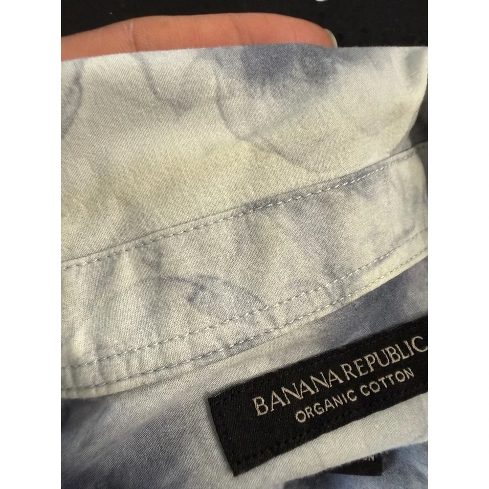 Banana Republic relaxed fit